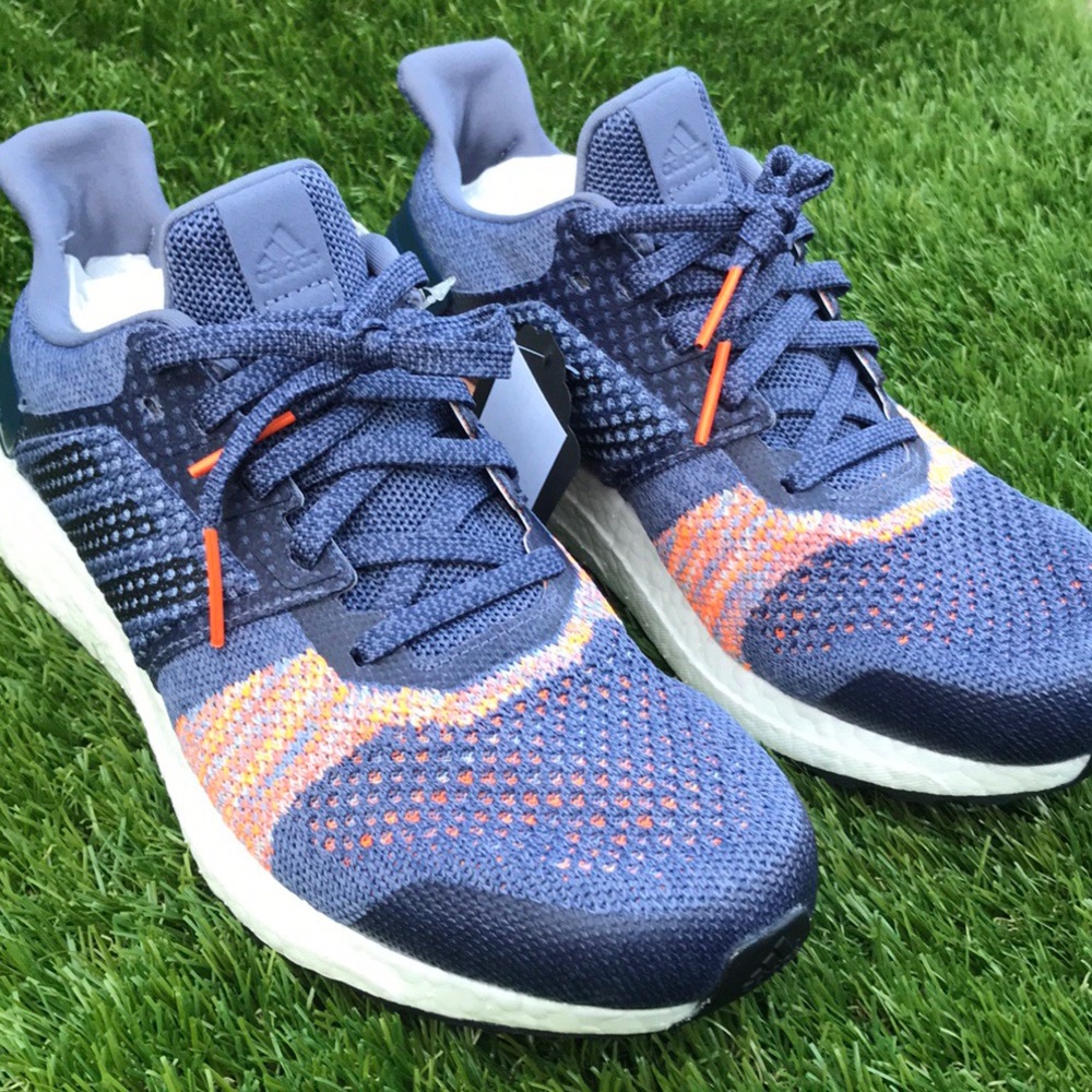 Adidas Ultra BOOST ST ( Energized Stability )